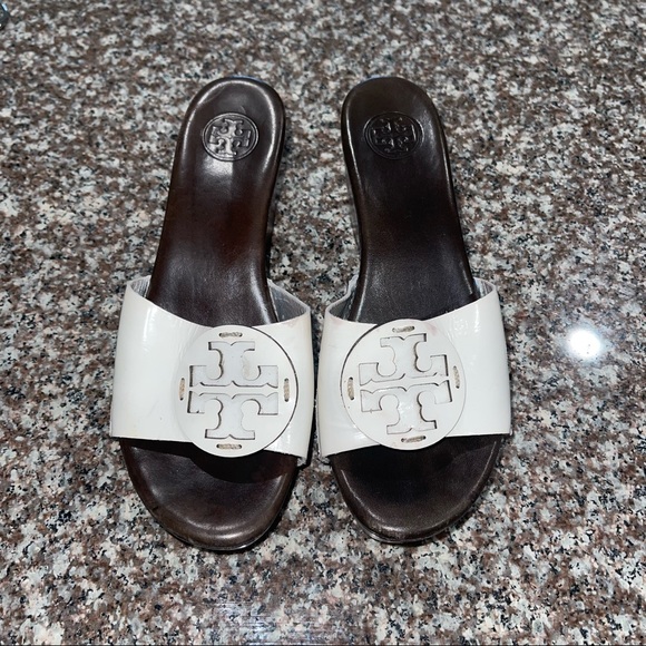 Tory Burch Patti Wedge - Picture 1 of 10